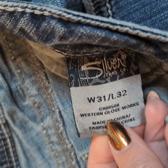 Suki Silver Jean SHORTS Mid Rise LONG Length Bermuda Style SZ 31 - Picture 9 of 10